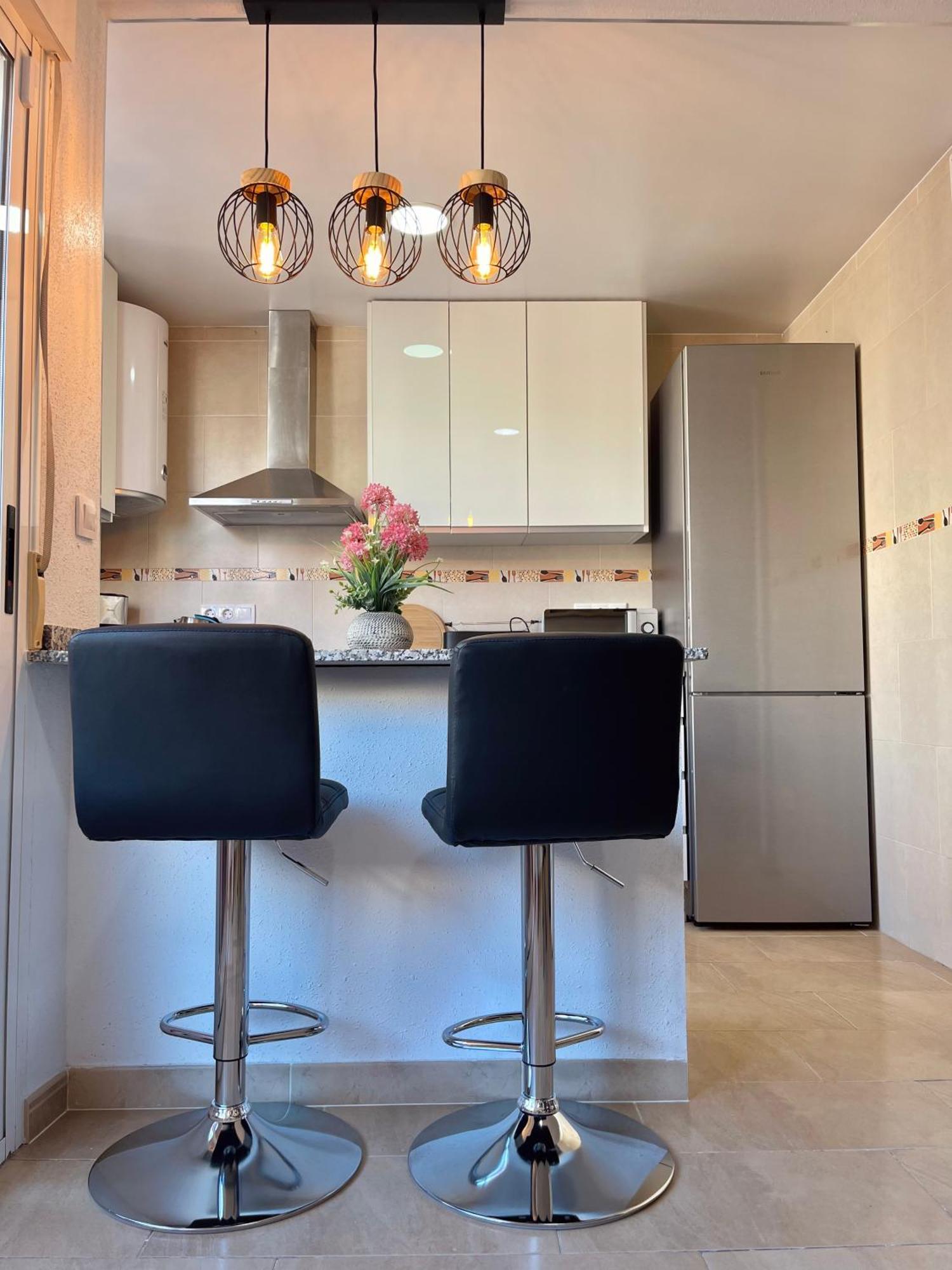 Piso Muy Cerca De La Playa Con Parking Apartment ซานตาโปลา ภายนอก รูปภาพ
